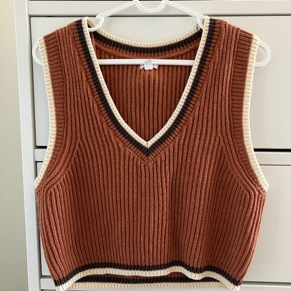 Brown Cropped Sweater Vest - size S - Picture 1 of 6